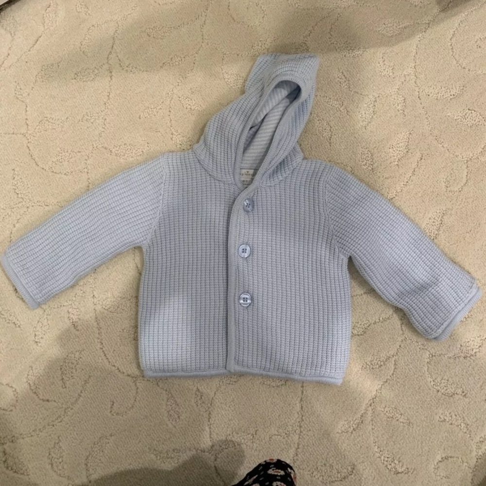 Kissy Kissy sweater jacket 0-3 months